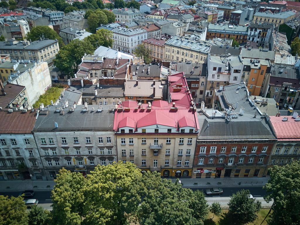Playhouse Apartments — Photos 3
